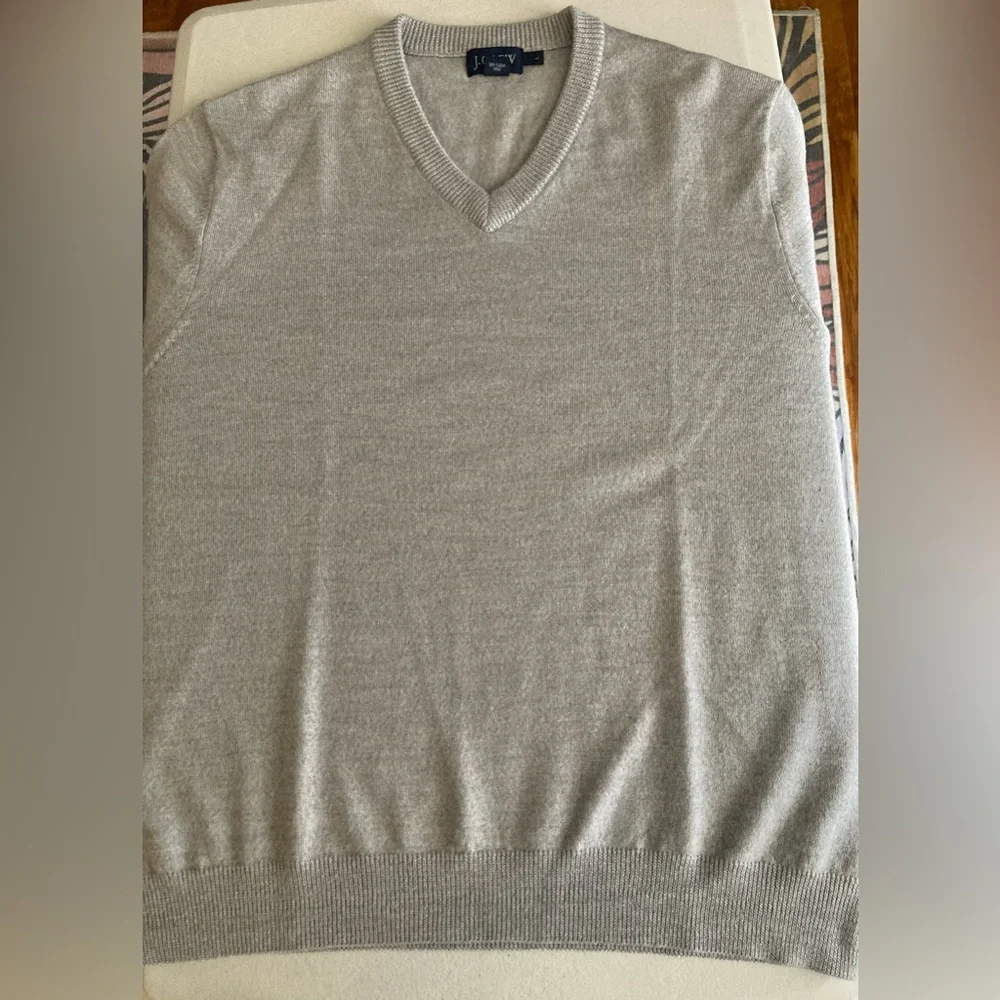 J Crew 100% Wool Gray V Neck Sweater